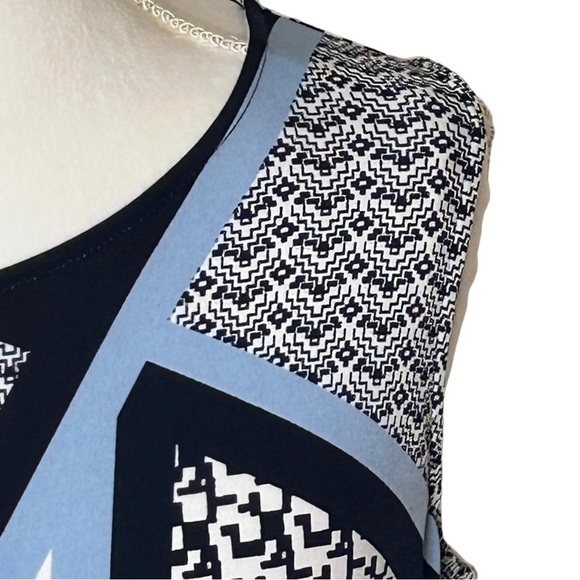 MACY’S ALFANI Tunic blouse High low Side slits Black White Blue Size Large - Picture 5 of 9